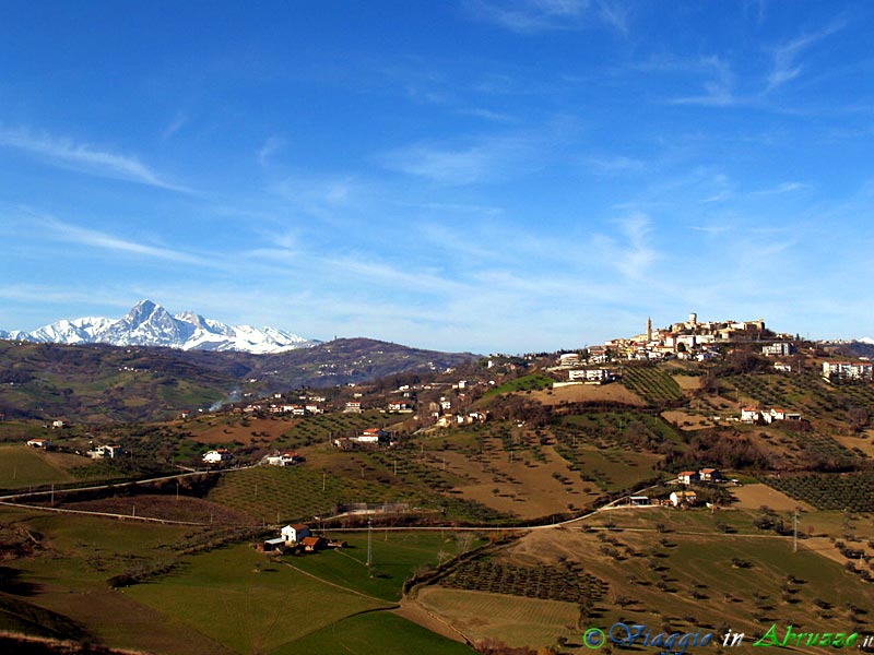02-P1011040+.jpg - 02-P1011040+.jpg - Panorama del borgo.